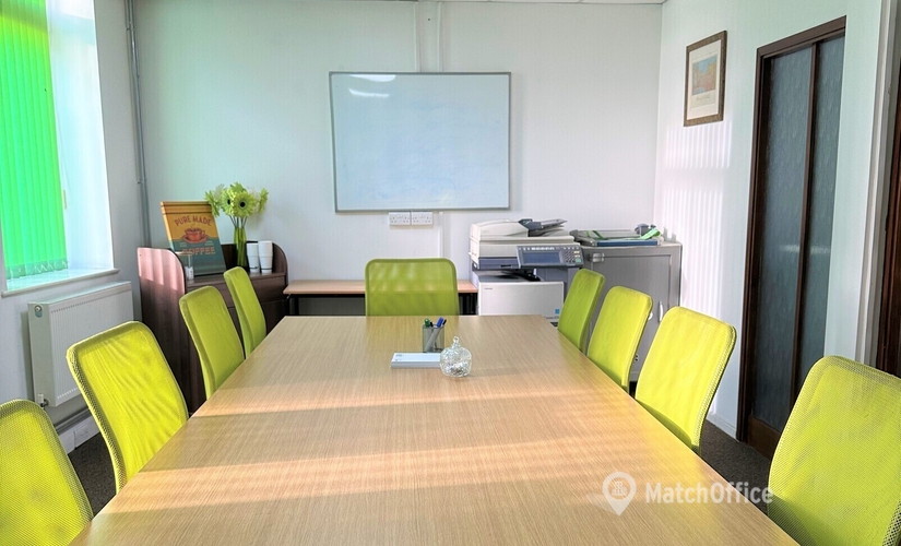 Business center Oakwood Court BD8 8JY Bradford