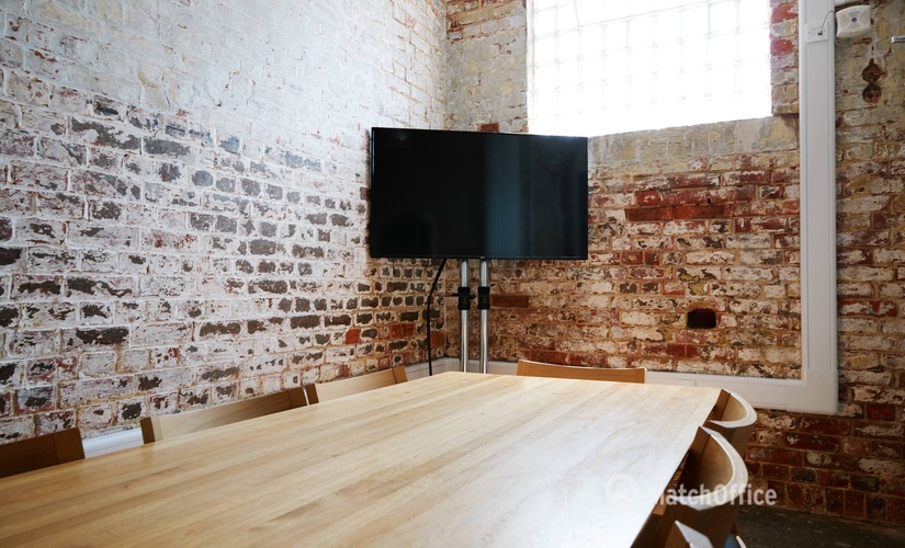  Office to let in Hampshire, College Rd, 20 m² - MatchOffice.co.uk