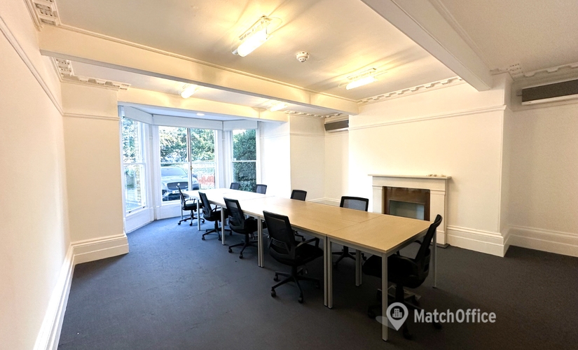 15 m² Business space in Richmond (UK), Lower Teddington Road 6 (KT1 4ER) - 1 | MatchOffice.com