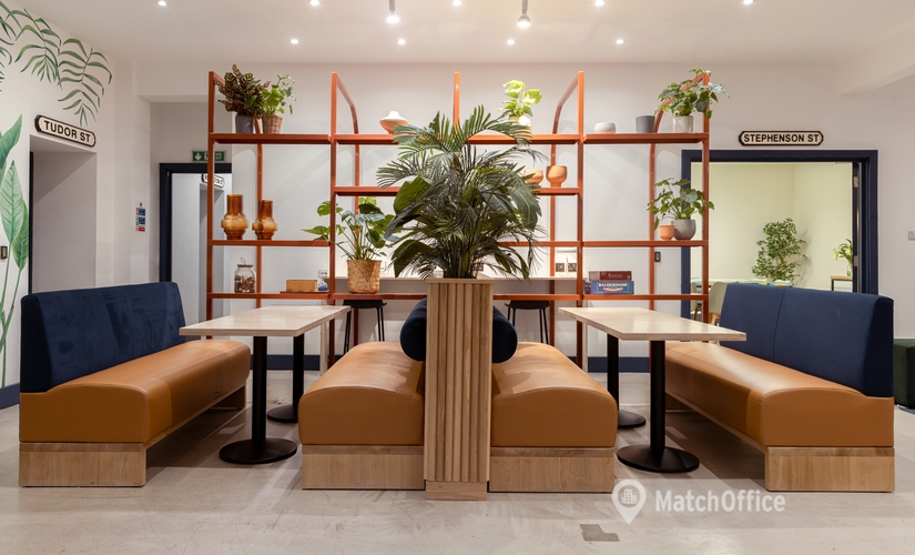 Business center Wellington Street CF11 9BE Cardiff