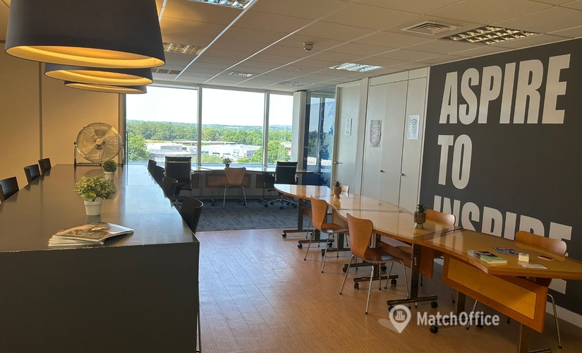 10 m² Business park in Crawley, Astral Towers (RH10 9XA) - 0 | MatchOffice.com