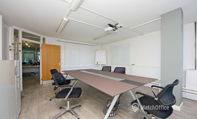10 m² Serviced office in Crawley, Astral Towers (RH10 9XA) - 2 | MatchOffice