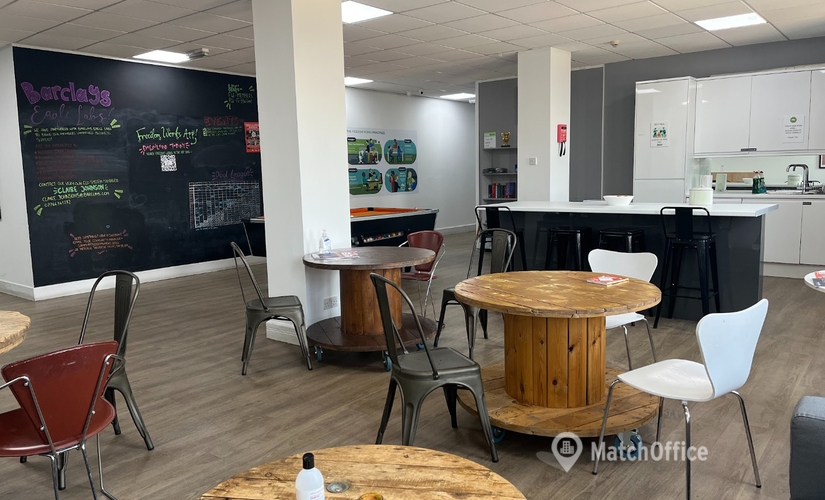 10 m² Business park in Brighton, Chatsworth Road 31 (BN11 1LY) - 2 | MatchOffice.com