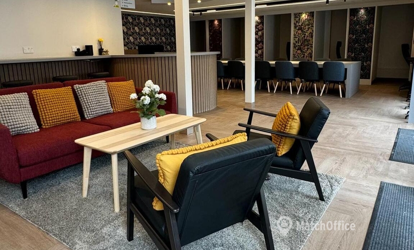 110 m² Shared office  in South London, Brighton Road 360 (CR2 6AL) - 2 | MatchOffice.com