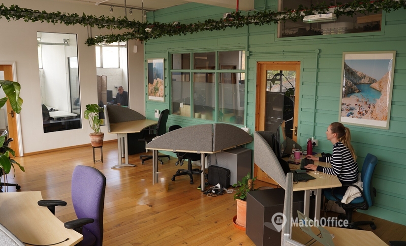 50 m² Business center in North London, Hornsey Road 465C (N19 4DR) - 0 | MatchOffice