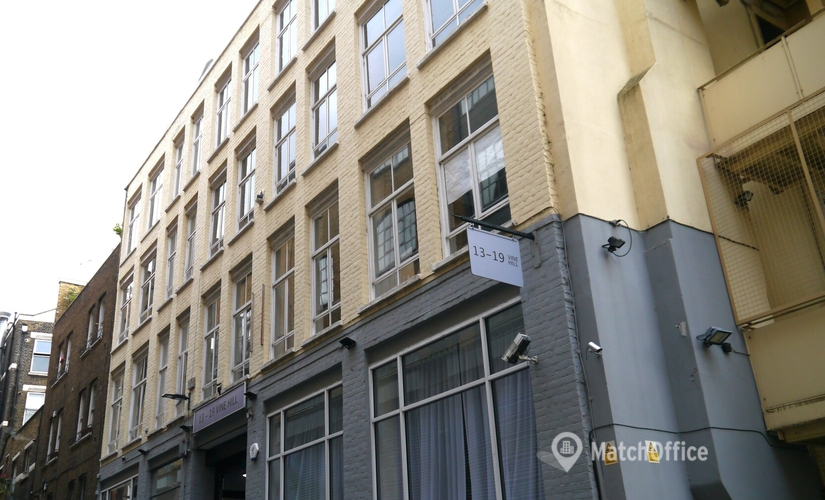 Office to let in The City of London, Vine Hill 13-19, 252 m² - MatchOffice.co.uk