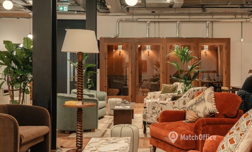 1000 m² Coworking space in The City of London, 142-146 Old Street (EC1V 9BW) - 1 | MatchOffice.com