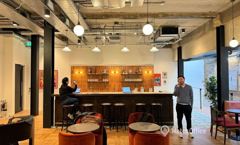 1000 m² Co-working  in The City of London, 142-146 Old Street (EC1V 9BW) - 4 | MatchOffice.com
