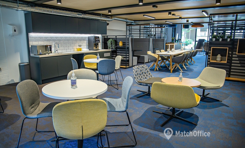 40 m² Conference room in East London, Millharbour Court  (E14 9TR) - 2 | MatchOffice.com