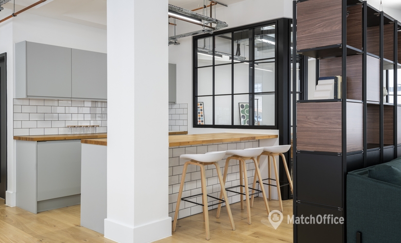 Business center Sekforde House London, United Kingdom EC1R 0HA East London