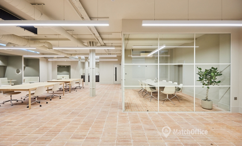 701 m² Serviced office in East London, 60 Ironmonger Row (EC1V 3QR) - 1 | MatchOffice