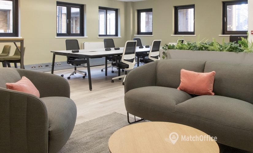 Office Hatchers Yard SE1 3LE East London