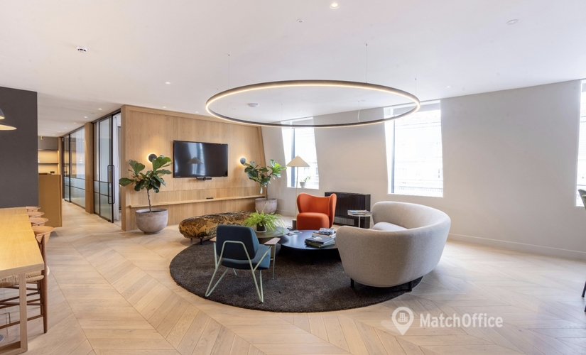Business center Savoy Strand WC2R 0AA West London