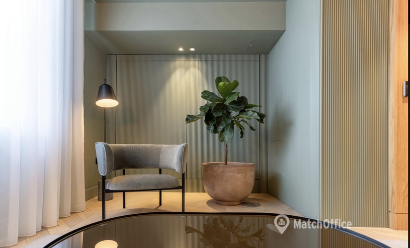 Business center Savoy Strand WC2R 0AA West London