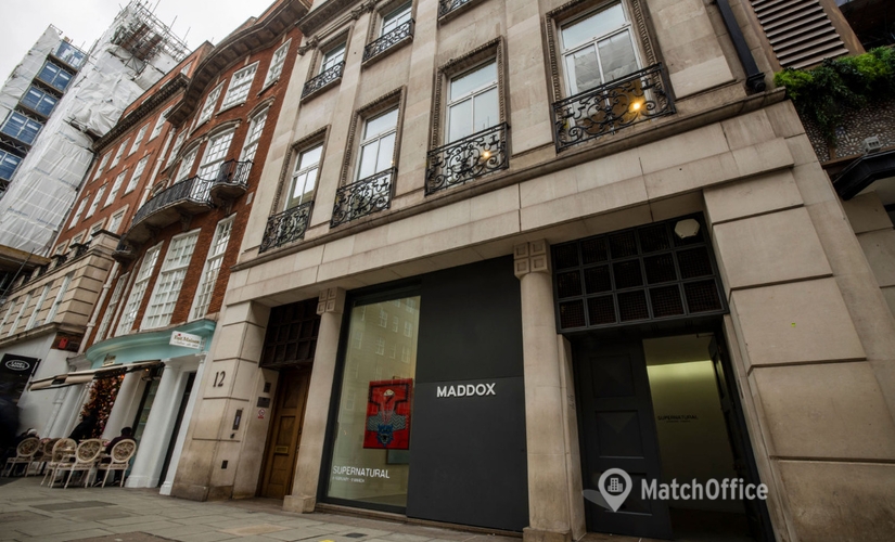 Office for rent in West London, Berkeley Street 12, 155 m² - MatchOffice.co.uk