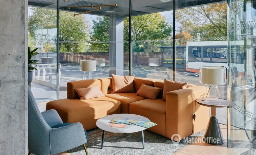 58 m² Business space in Altrincham, Stamford New Road (WA14 1EP) - 2 | MatchOffice.com