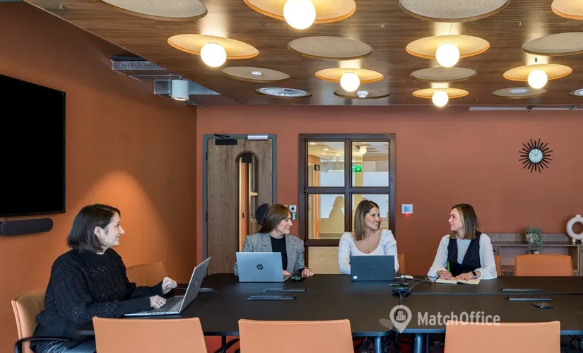53 m² Meeting room in Liverpool, 100 Old Hall Street (L3 9QJ) - 1 | MatchOffice