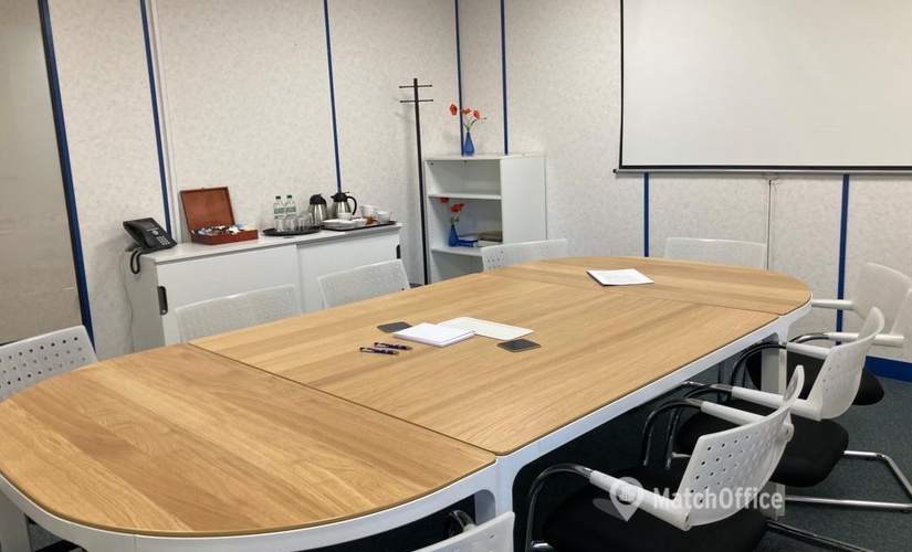 100 m² Convention center in Reading, Grove House (RG24 8AG) - 3 | MatchOffice.com