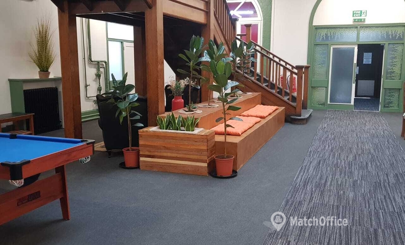 Business center Crown House LS12 2EJ Leeds City Centre