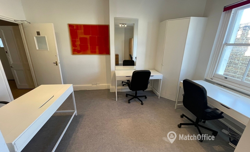 24 m² Business space in West London, Portobello Road 240a (W11 1LL) - 1 | MatchOffice.com