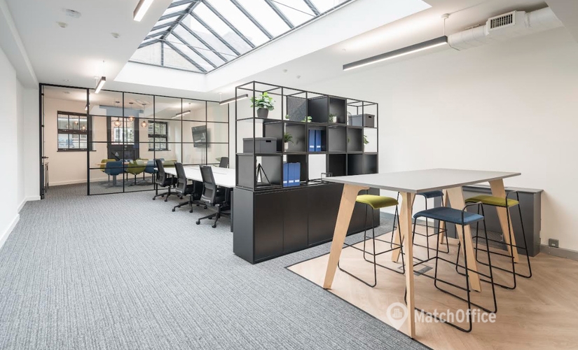 Business center 115 Southwark Bridge Road SE1 0AX Central London