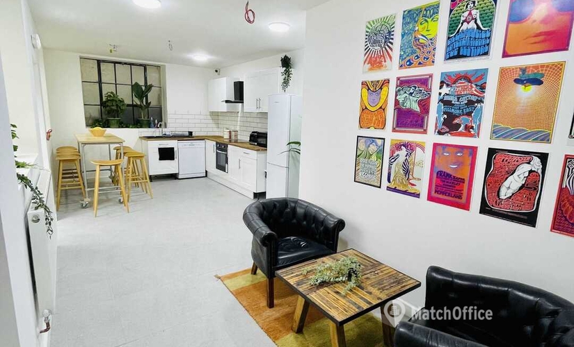 Office Alexandra Road 58A EN3 7EH North London