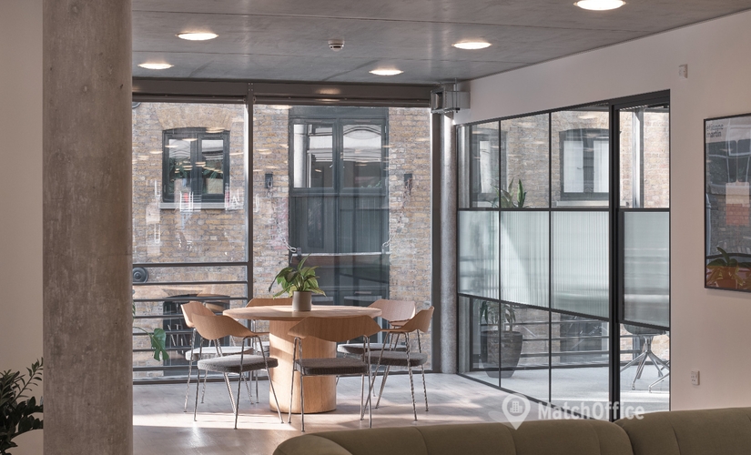 Office 8 Laurence Pountney Hill EC4R 0BE Central London