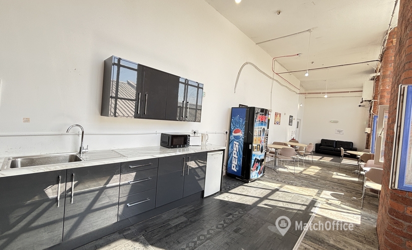 445 m² Business space in Manchester, Ivy Mill Business Centre (M35 9BG) - 4 | MatchOffice