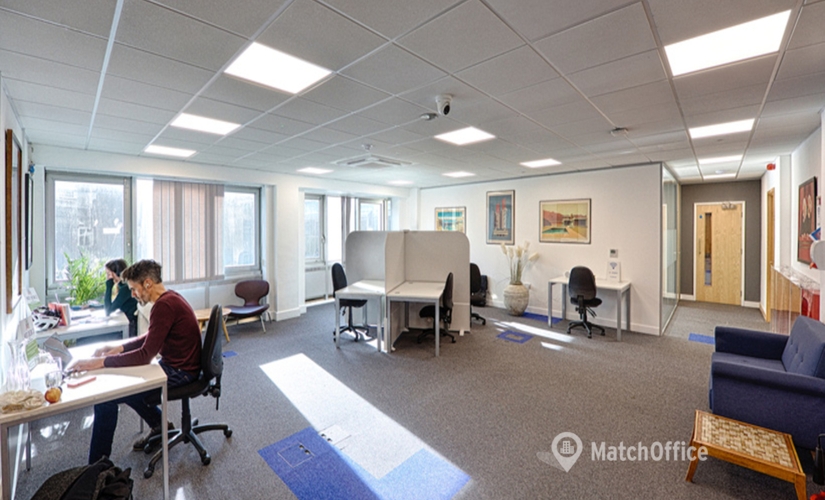 10 m² Business park in Surrey, North Street 25 (KT22 7AT) - 1 | MatchOffice