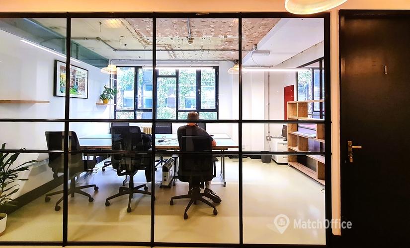 Office Bonhill Street 6-8 EC2A 4BX East London