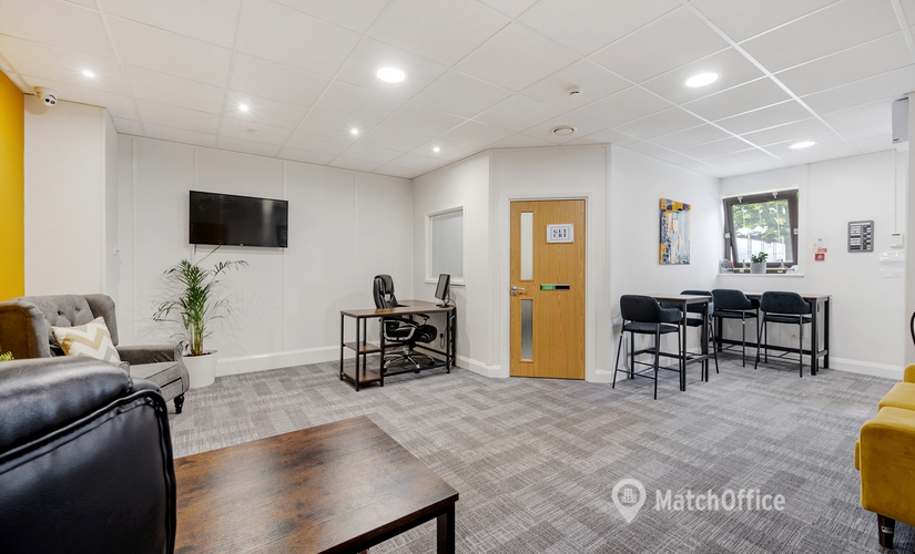 10 m² Coworking space in Birkenhead, Thursby Road 1 (CH62 3PW) - 0 | MatchOffice.com