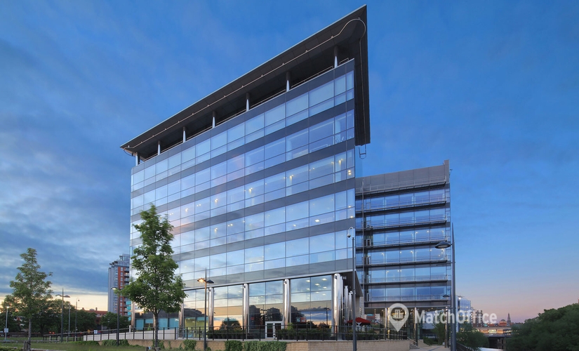 Office to let in West Yorkshire, Riverside Way 1, 400 m² - MatchOffice.co.uk
