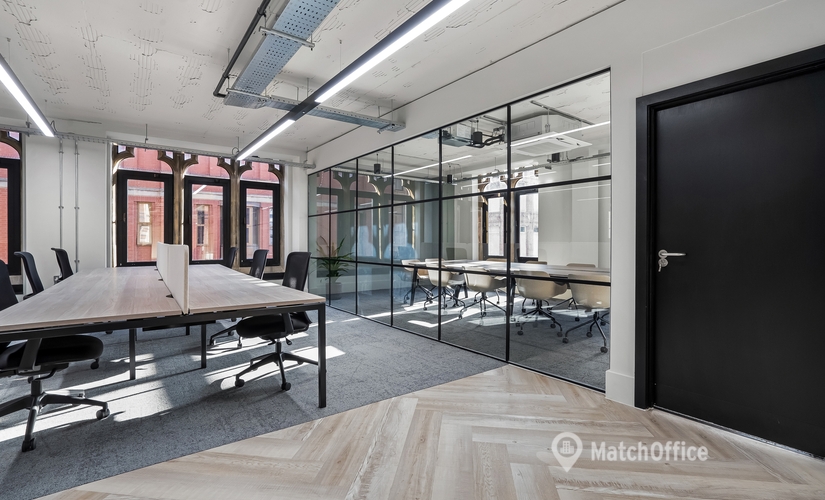 Office to rent in West Yorkshire, Albion Place 22, 400 m² - MatchOffice.co.uk