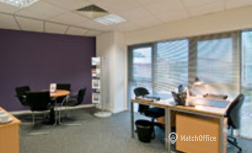  Business center  in Cannock, Watling Court, 30 m² - MatchOffice.co.uk