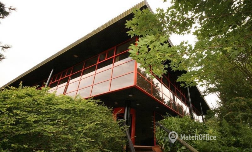 Business centre  in Livingston, Fleming Road, 200 m² - MatchOffice.co.uk