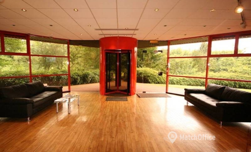 Business centre  in Livingston, Fleming Road, 200 m² - MatchOffice.co.uk