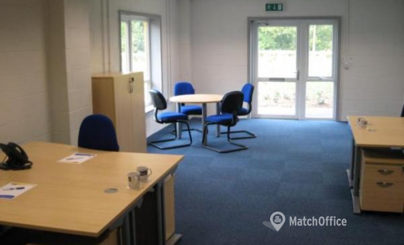 49 m² Business park in Ellesmere Port, North Road (CH65 1BW) - 1 | MatchOffice