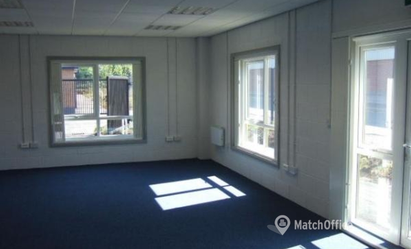 60 m² Serviced office in Nuneaton, Dunns Close (CV11 4NF) - 1 | MatchOffice