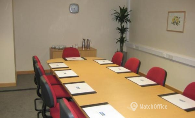 Business centre  in Rochdale, Dane Street, 118 m² - MatchOffice.co.uk