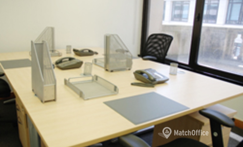 Business center 16-18 Monument Street, London EC3R 8AJ The City of London