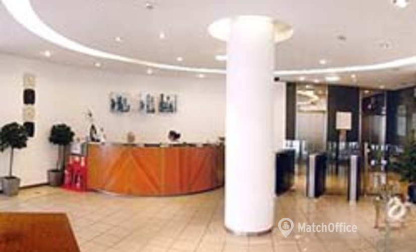 Business center 16-18 Monument Street, London EC3R 8AJ The City of London