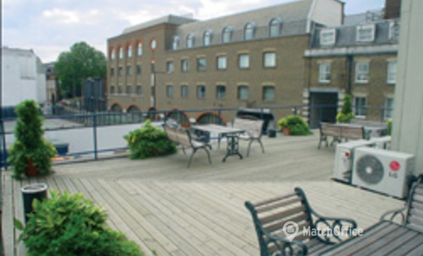 Business center 100 Borough High Street, Bridge, London SE1 1LB The City of London