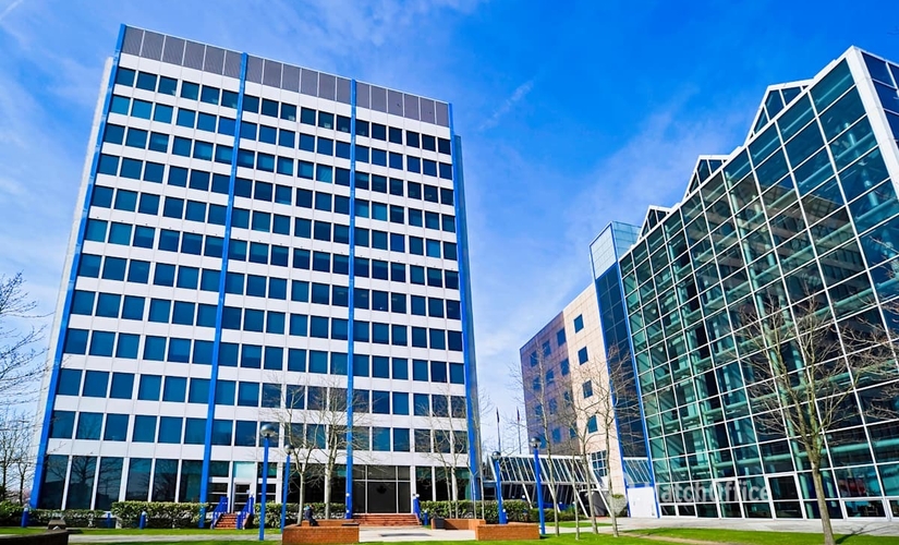 10 m² Shared office in Potters Bar, High Street (EN6 5BS) - 0 | MatchOffice.com