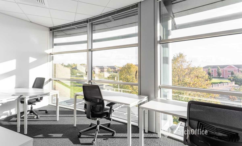 Coworking space in Chester, Herons Way, 10 m² - MatchOffice.co.uk
