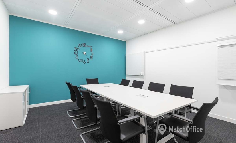 10 m² Shared office in Hertfordshire, Breakspear Way (HP2 4TZ) - 2 | MatchOffice.com