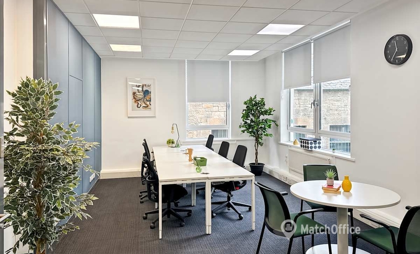 Coworking in Edinburgh, 83 Princes Street, 10 m² - MatchOffice.co.uk