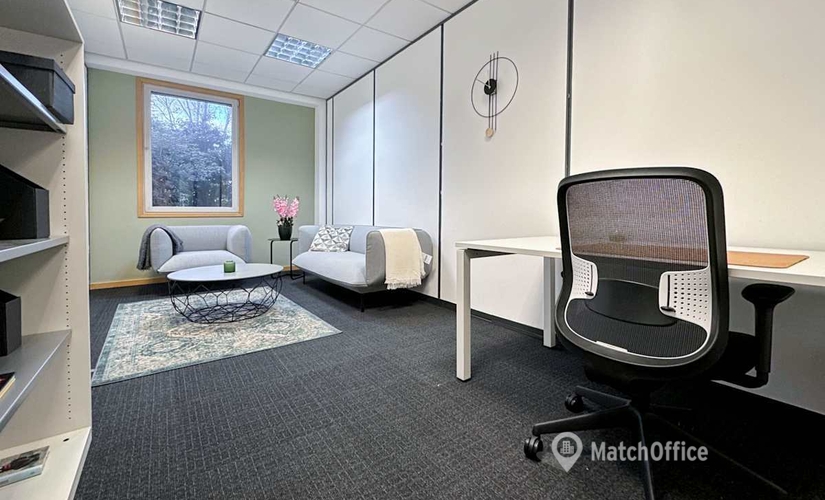 10 m² Shared office in Hounslow, 450 Bath Road (UB7 0EB) - 3 | MatchOffice