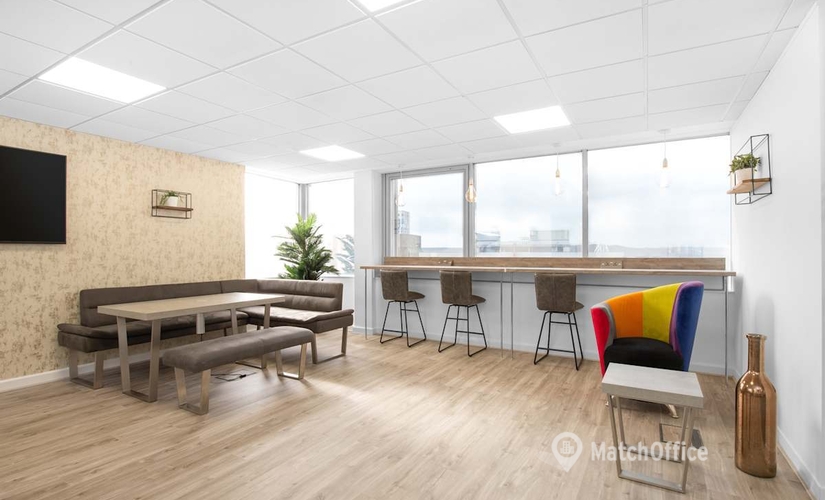  Coworkind spaces in Cardiff, 2 Fitzalan Road, 10 m² - MatchOffice.co.uk