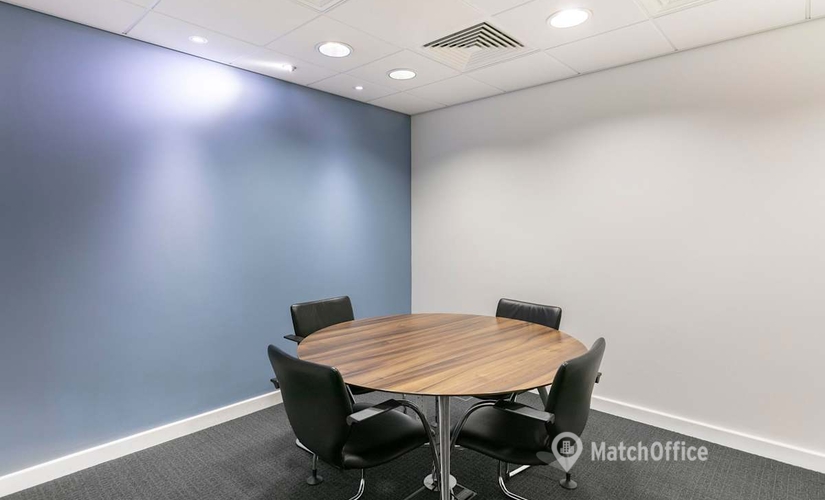 Business centre  in Surrey, M25 J9/10, 10 m² - MatchOffice.co.uk