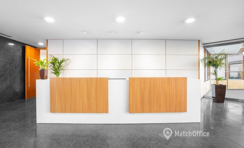 10 m² Business center in Hayes, 6-9 The Square (UB11 1FW) - 1 | MatchOffice.com